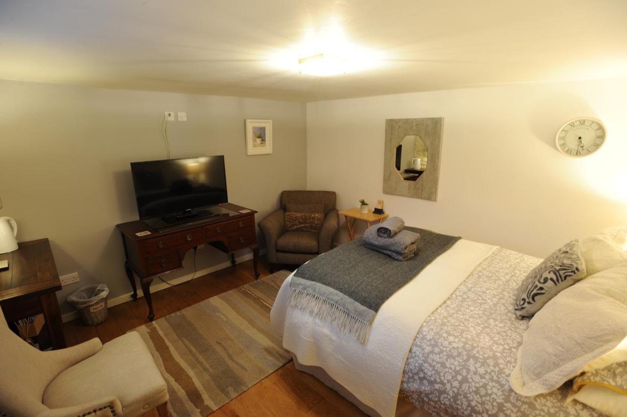 Rose Farm Bed & Breakfast Honiton Dış mekan fotoğraf